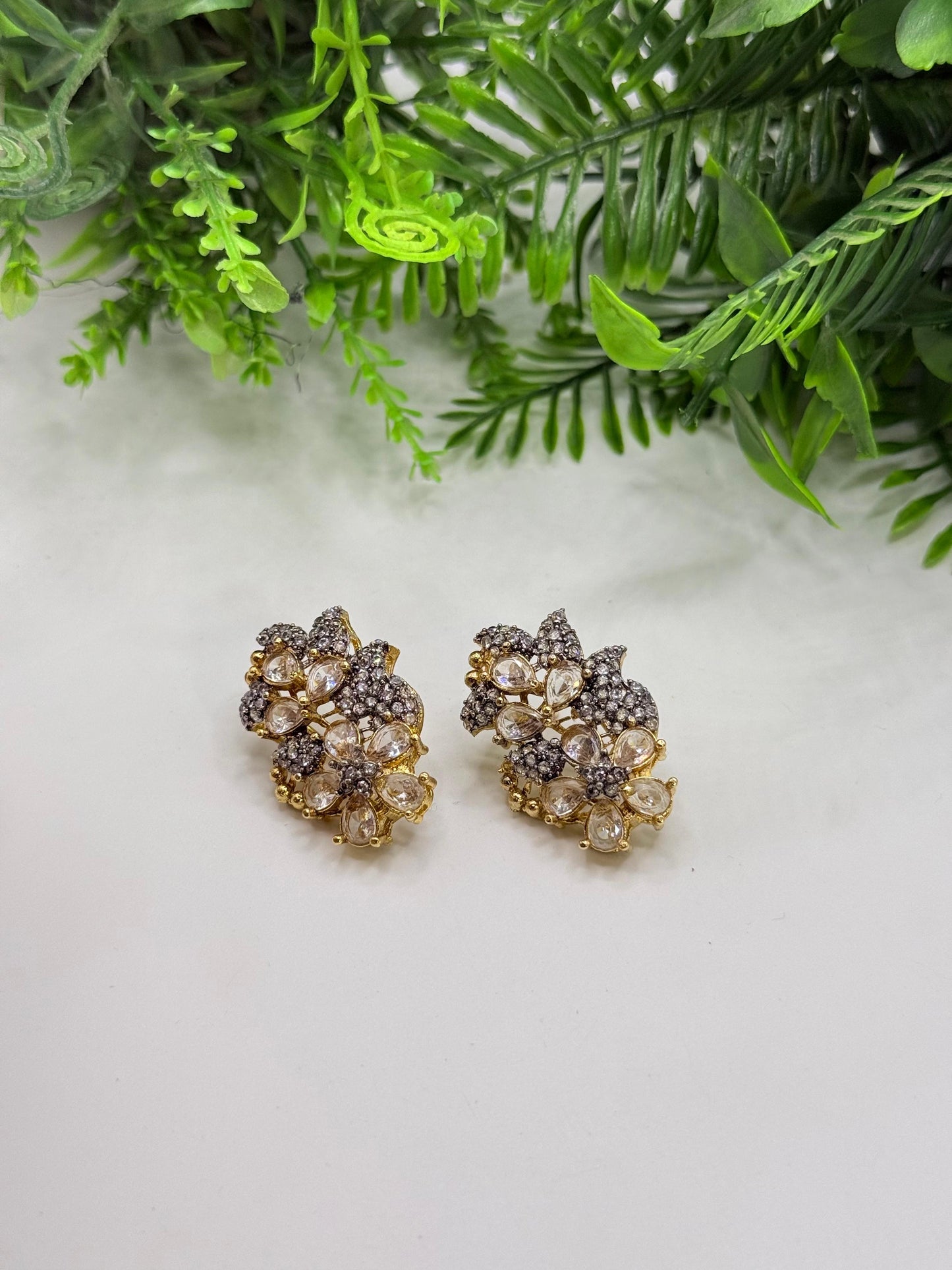 Jarao studs
