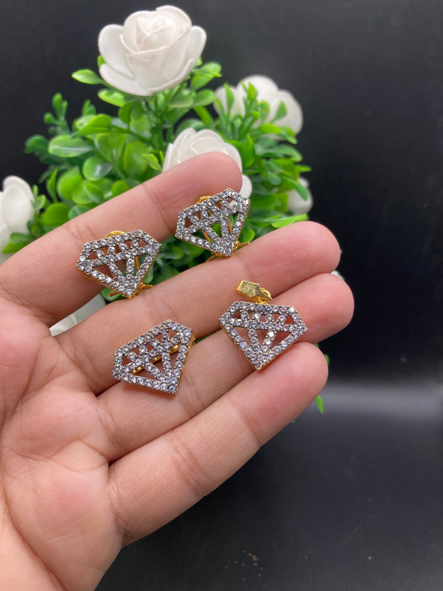 Daimond cut sets