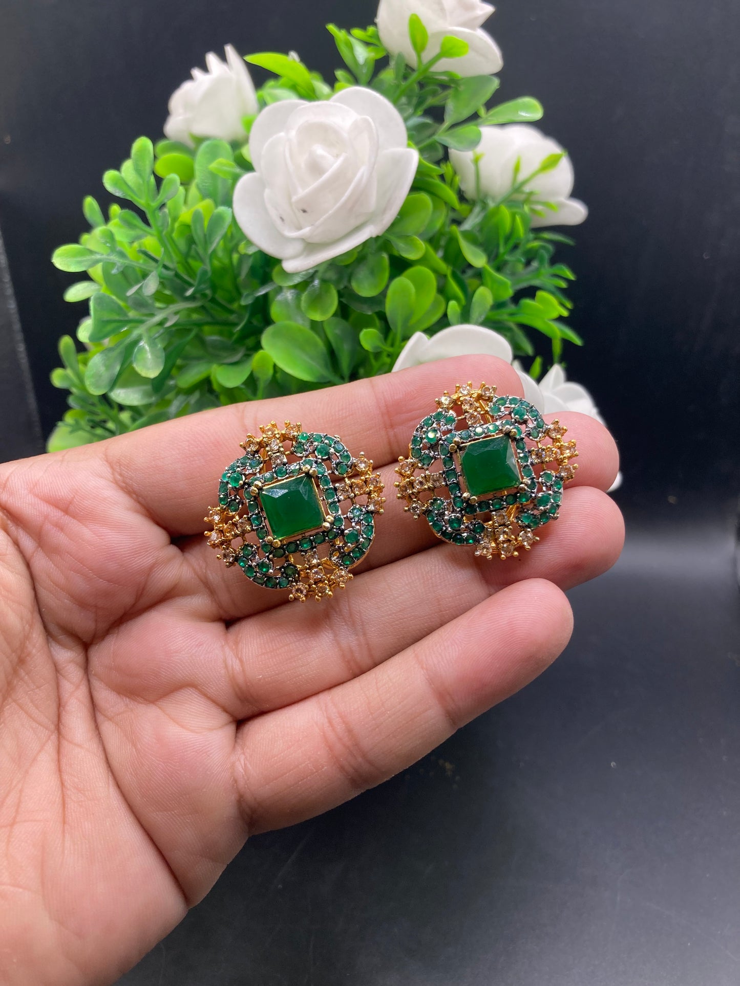 Jarao studs