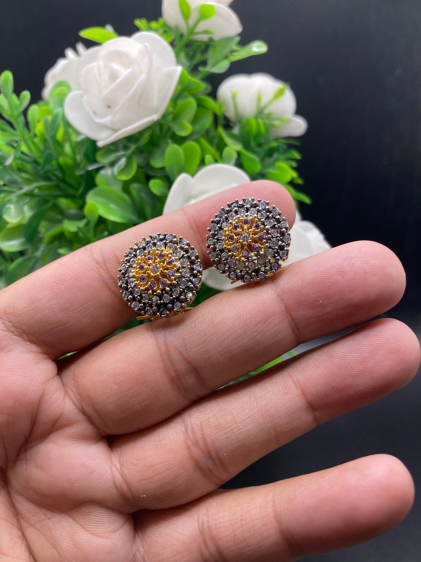 Jarao studs