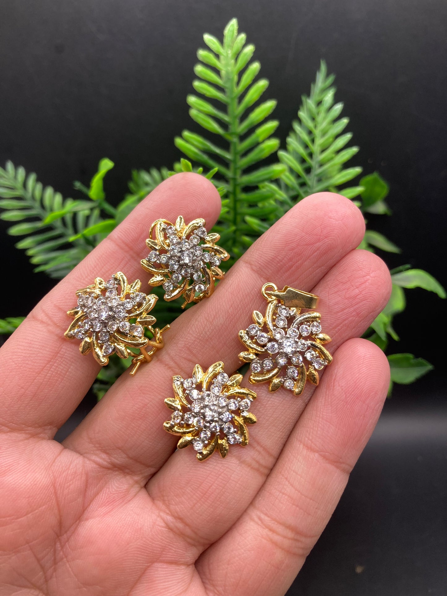 Daimond cut set