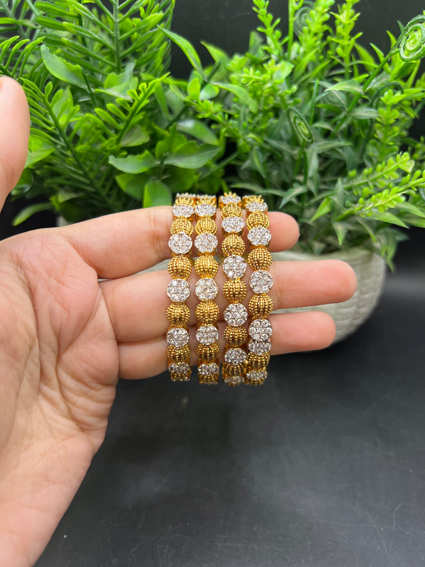 Rajwadi bangle set