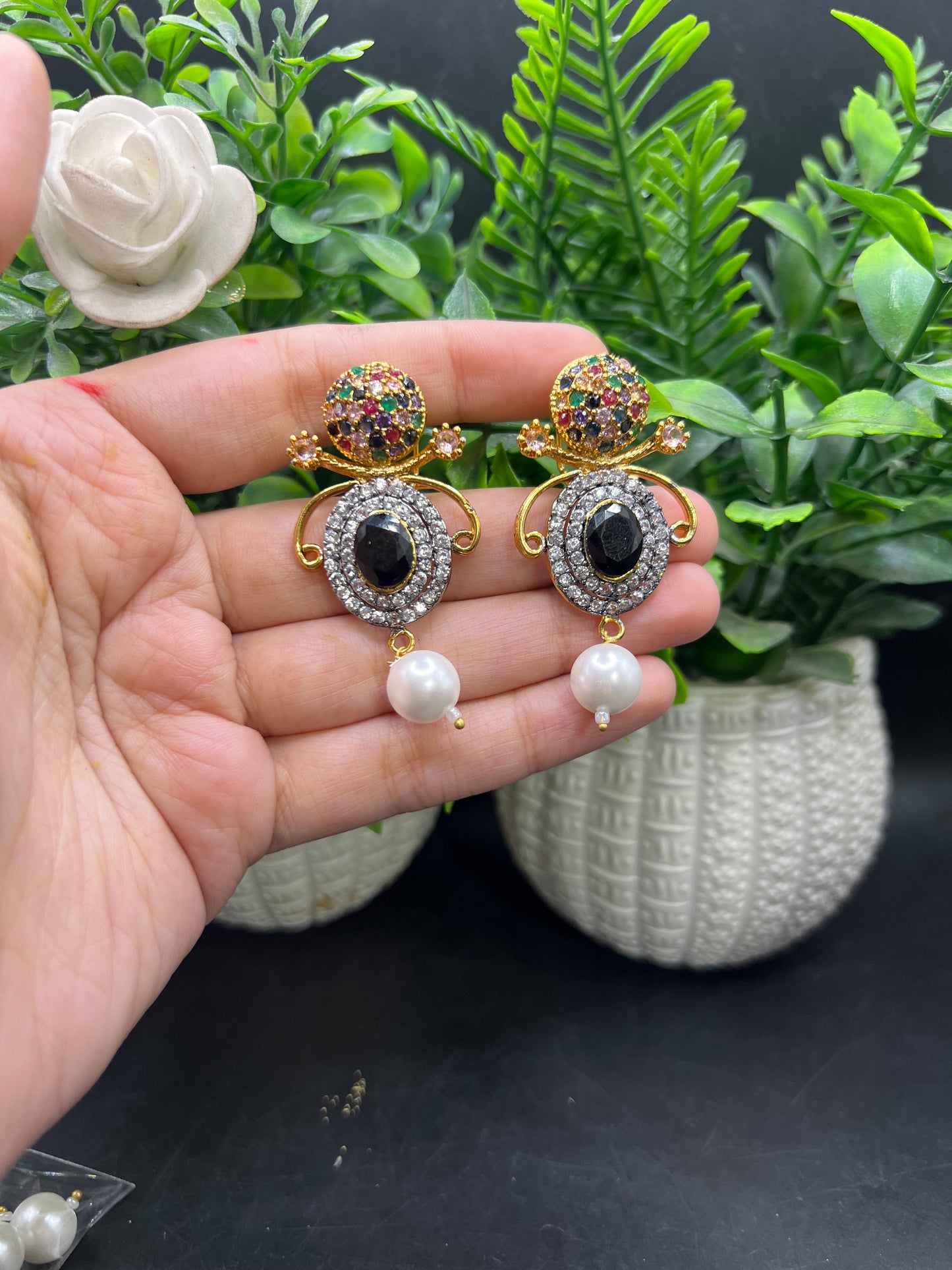 Luxury earrings