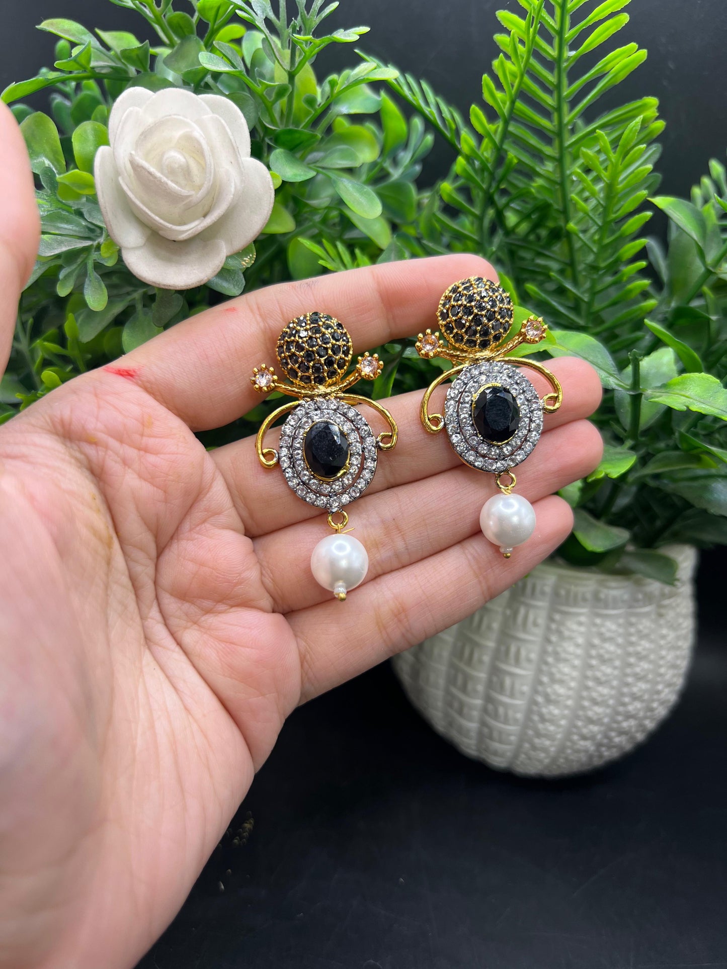 Luxury earrings