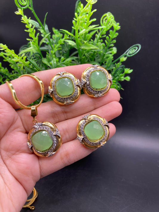 Square doublet set