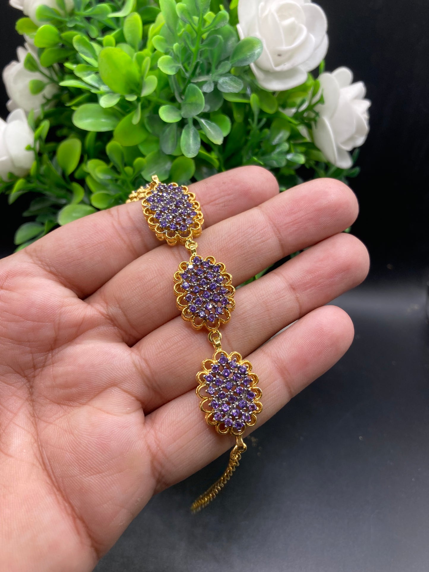 Daimond cut bracelet