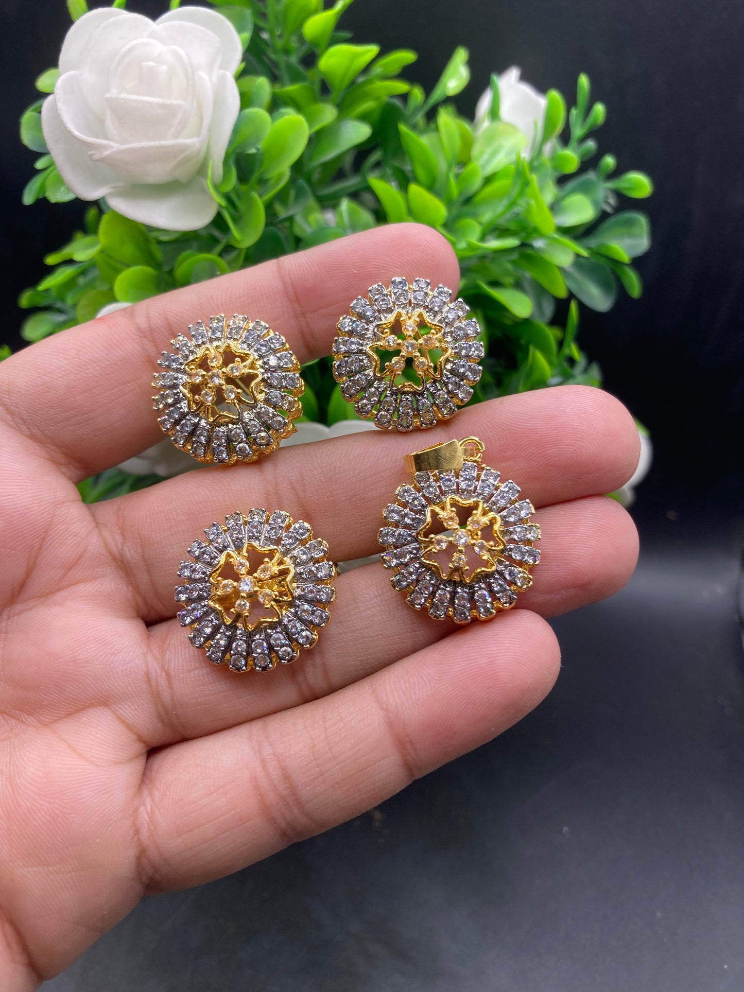 Diamond cut sets