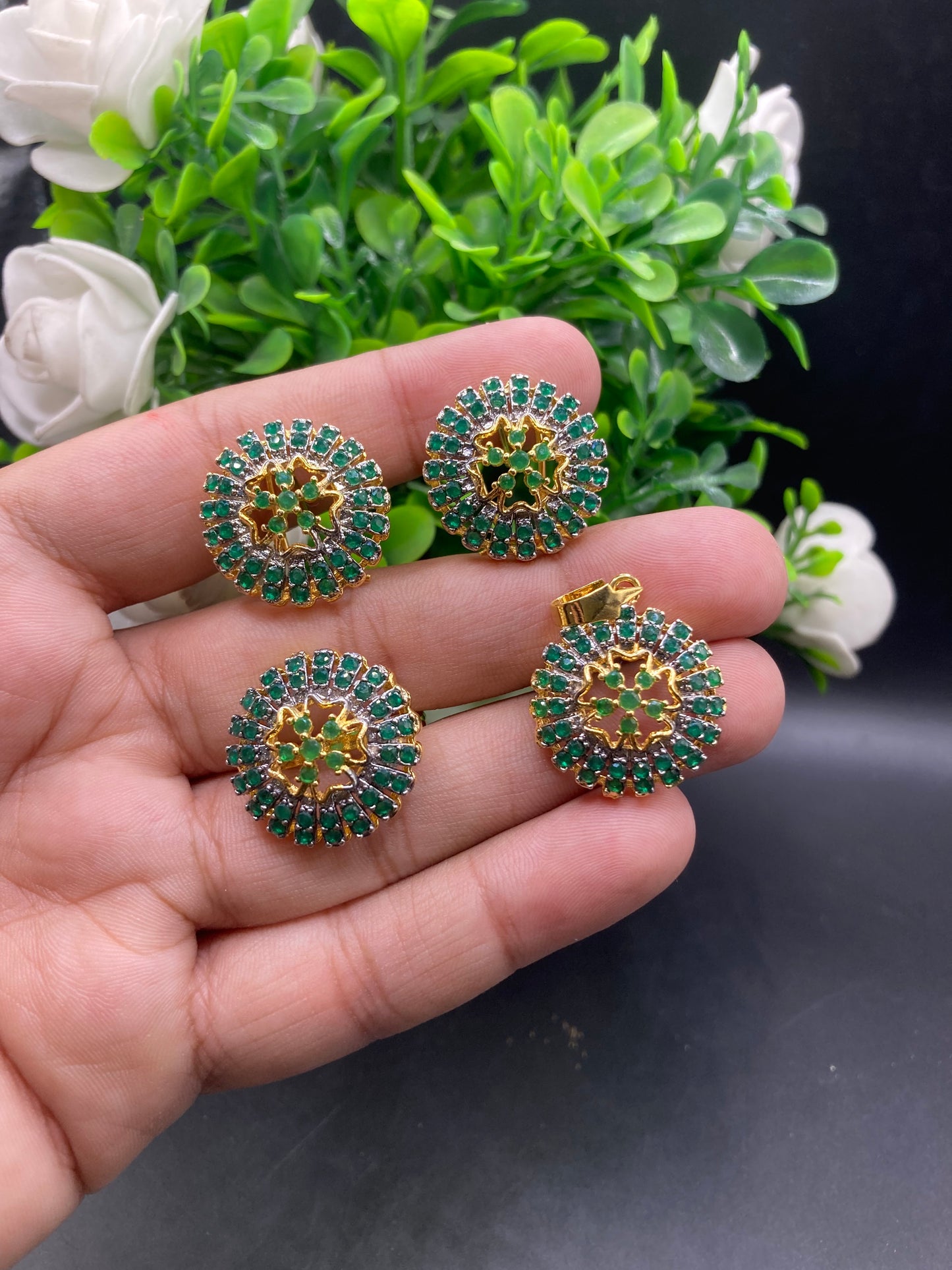 Diamond cut sets