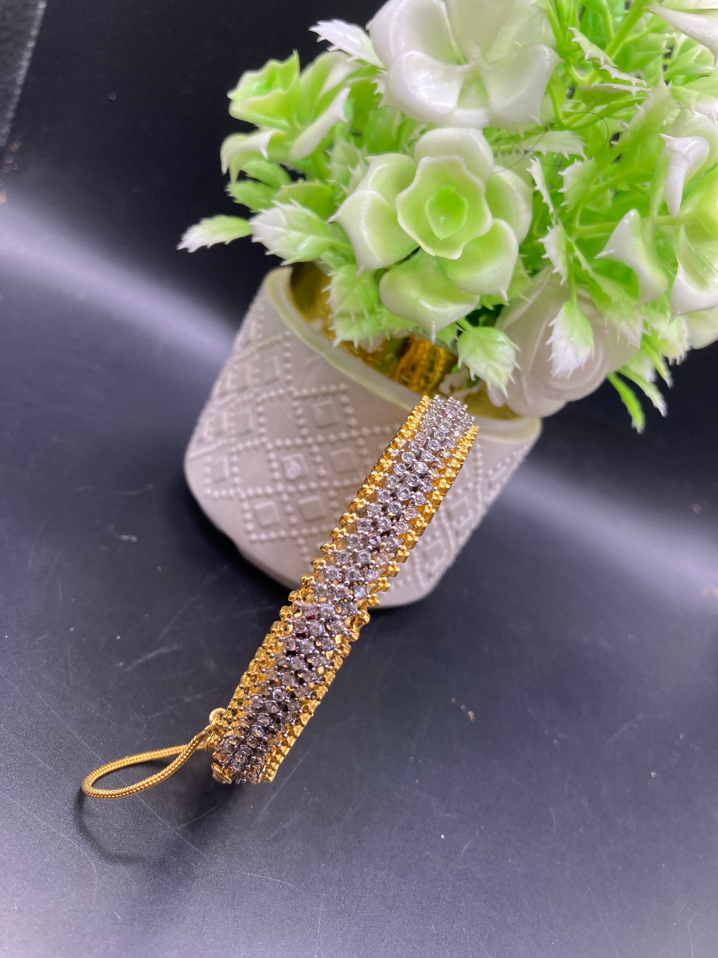 Diamond cut kangan