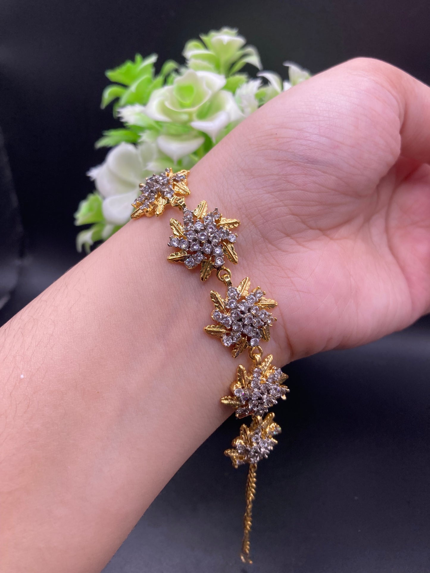 bracelet