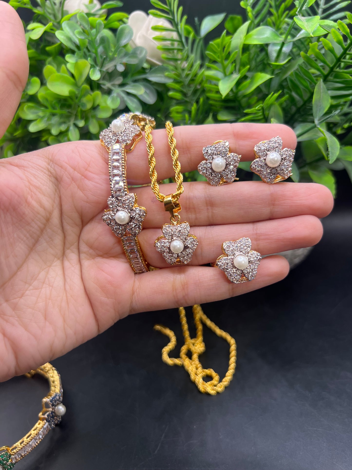 Glitter Flower Deal