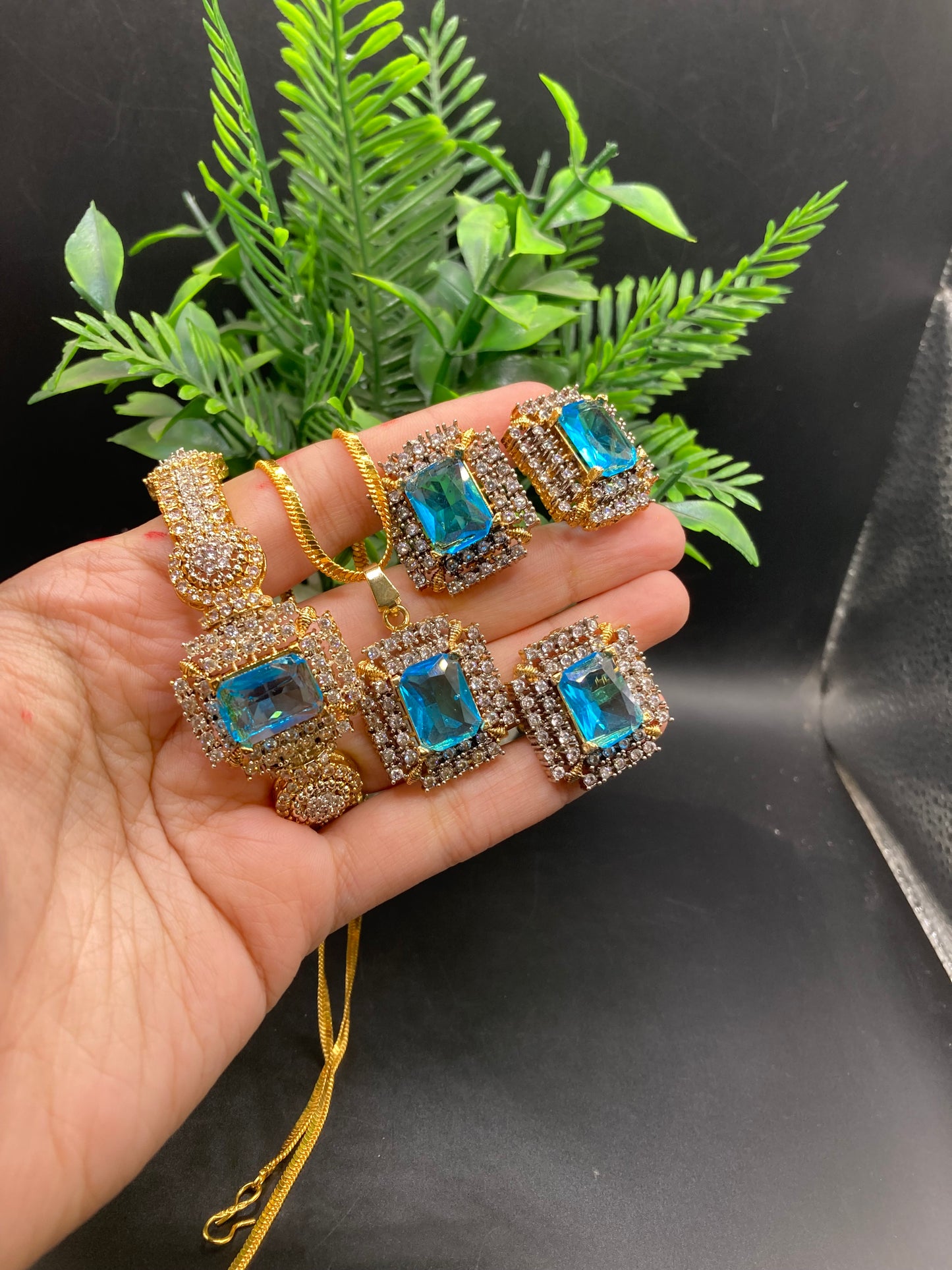 Doublet with jarao deal