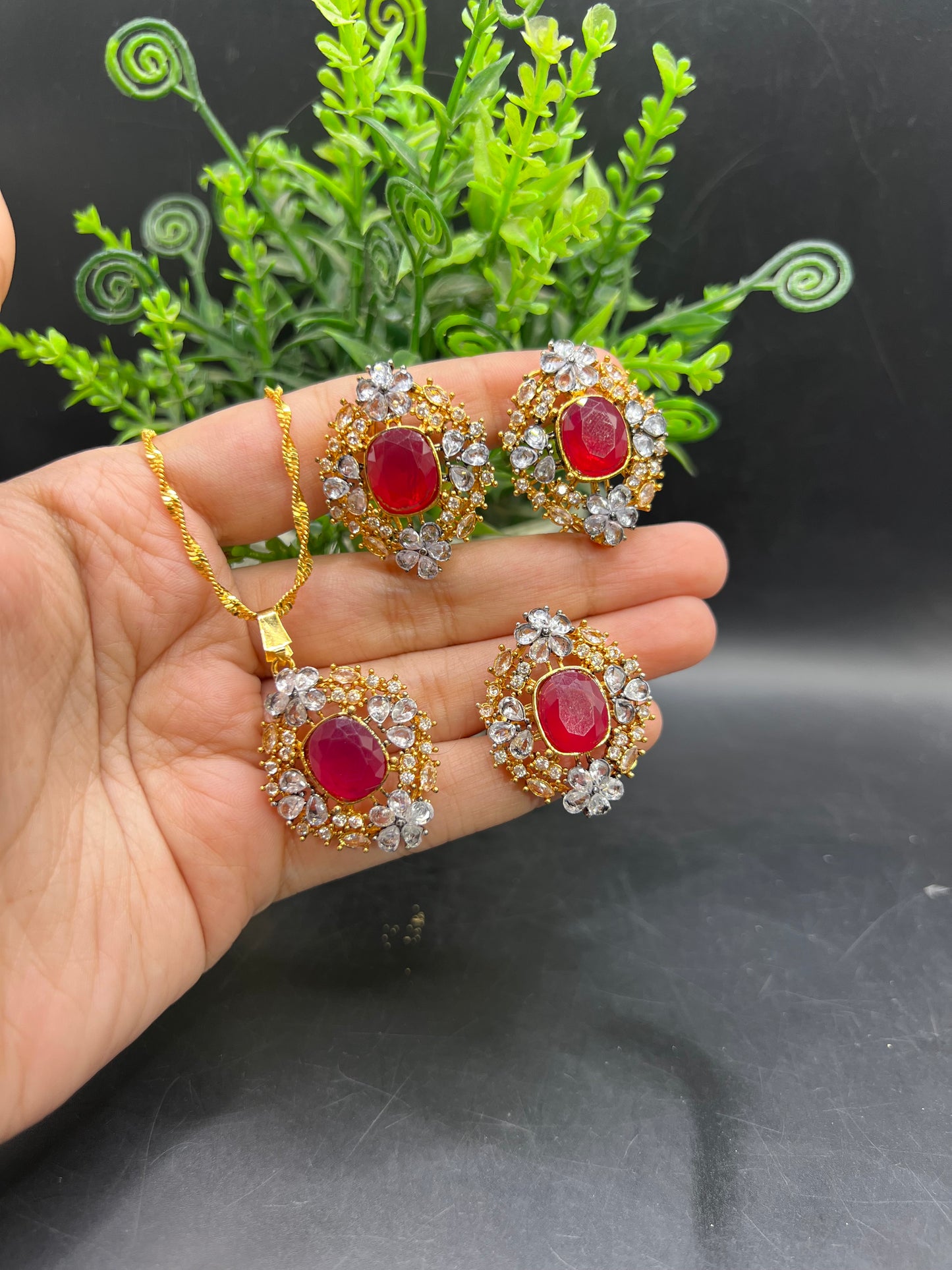 Luxury stone set