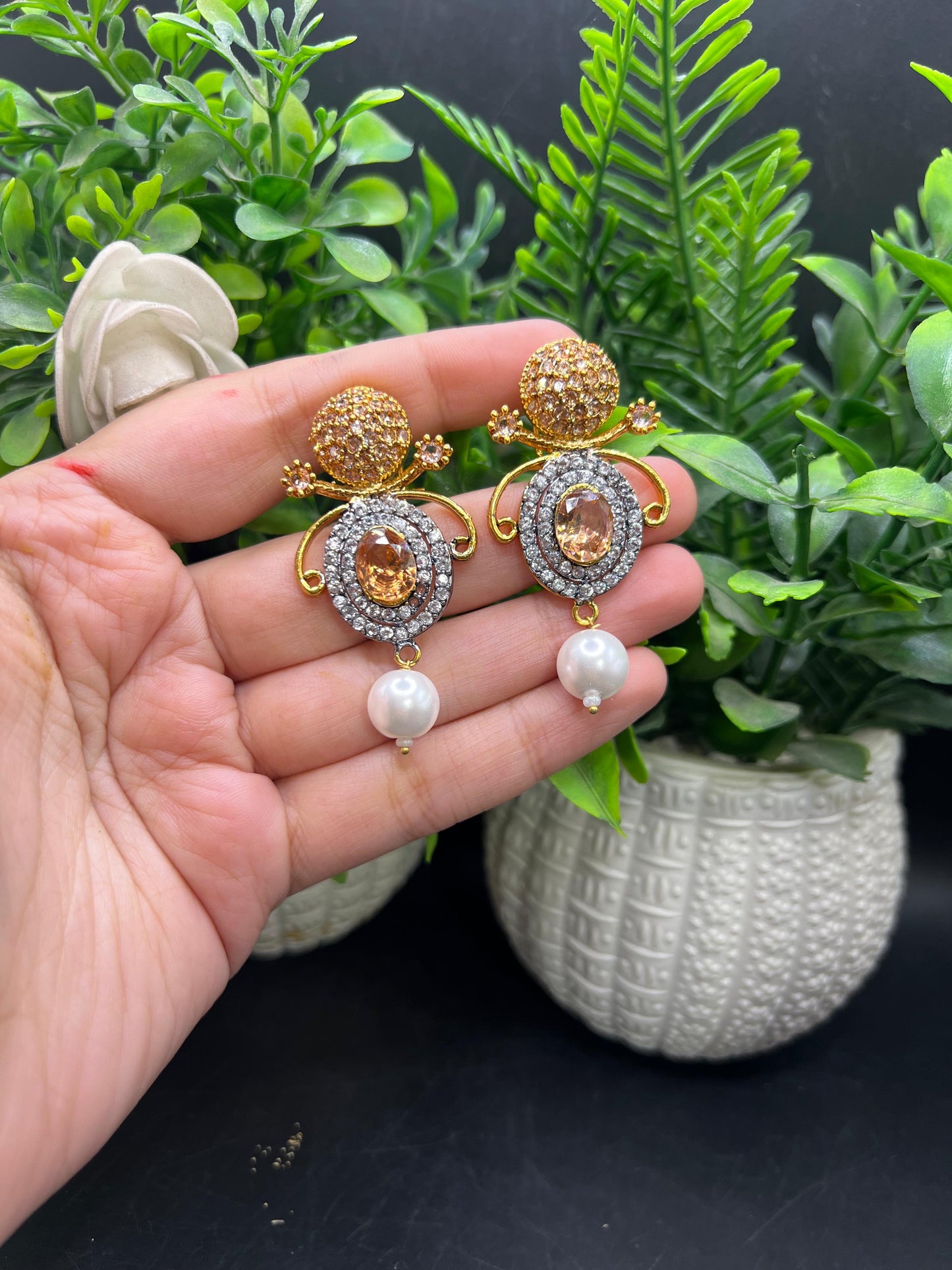 Luxury earrings
