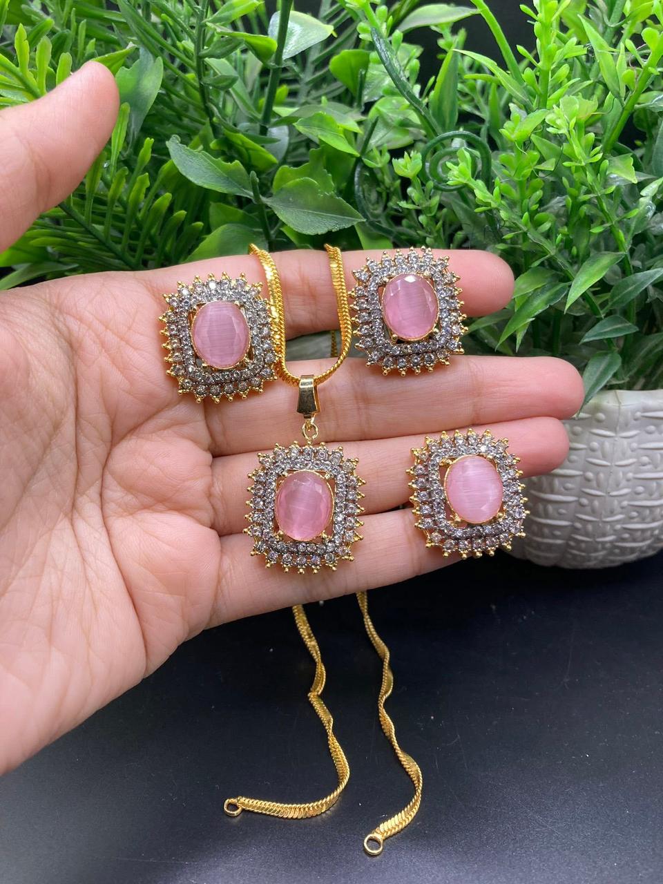 Jarao with doublet set