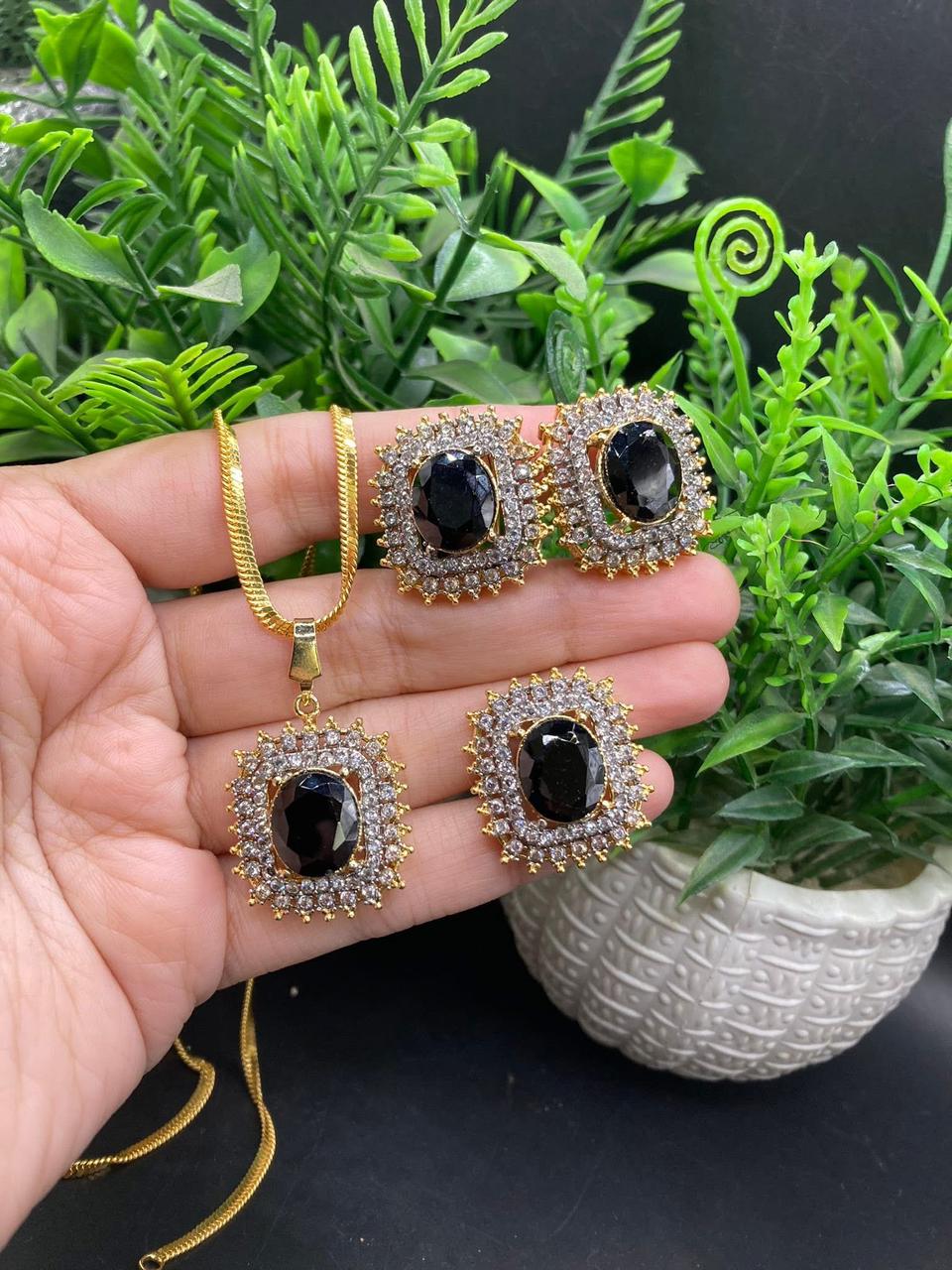 Jarao with doublet set