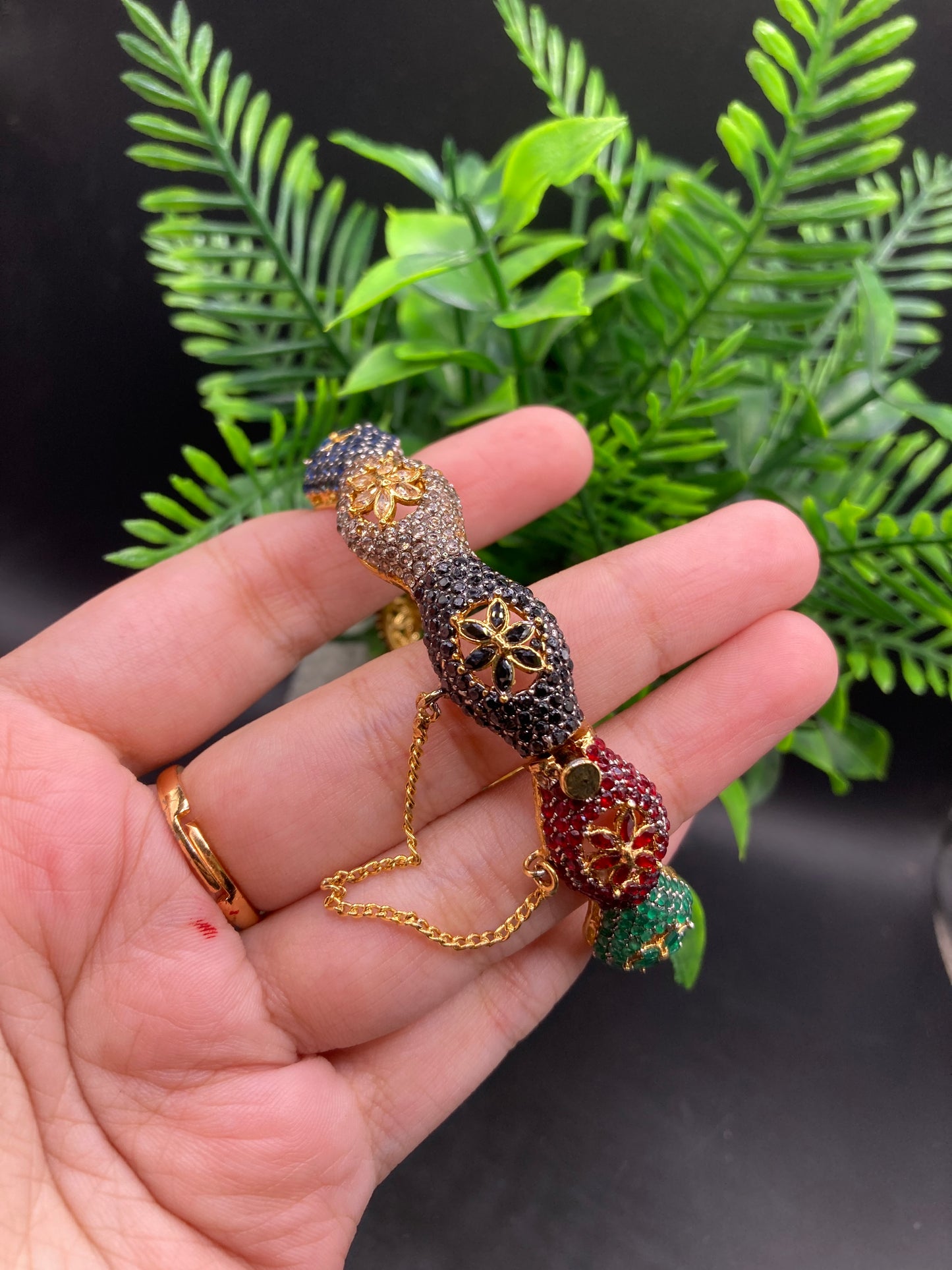 Jarao Luxury Kangan